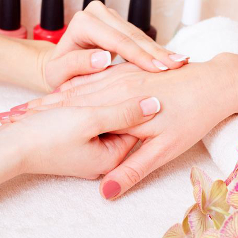 Champagne and Rose Manicure